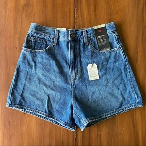 Levi's Women's Premium High Loose Shorts - size 28